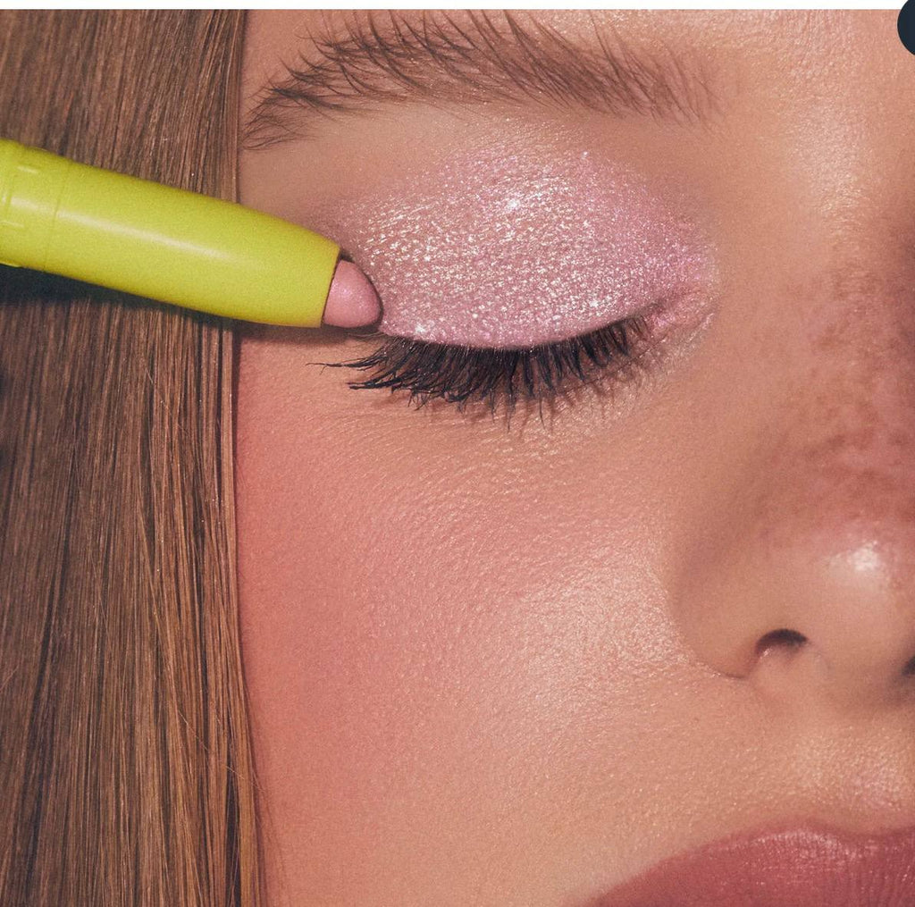 Half Magic eyeshadow stick; shade Twirlita
